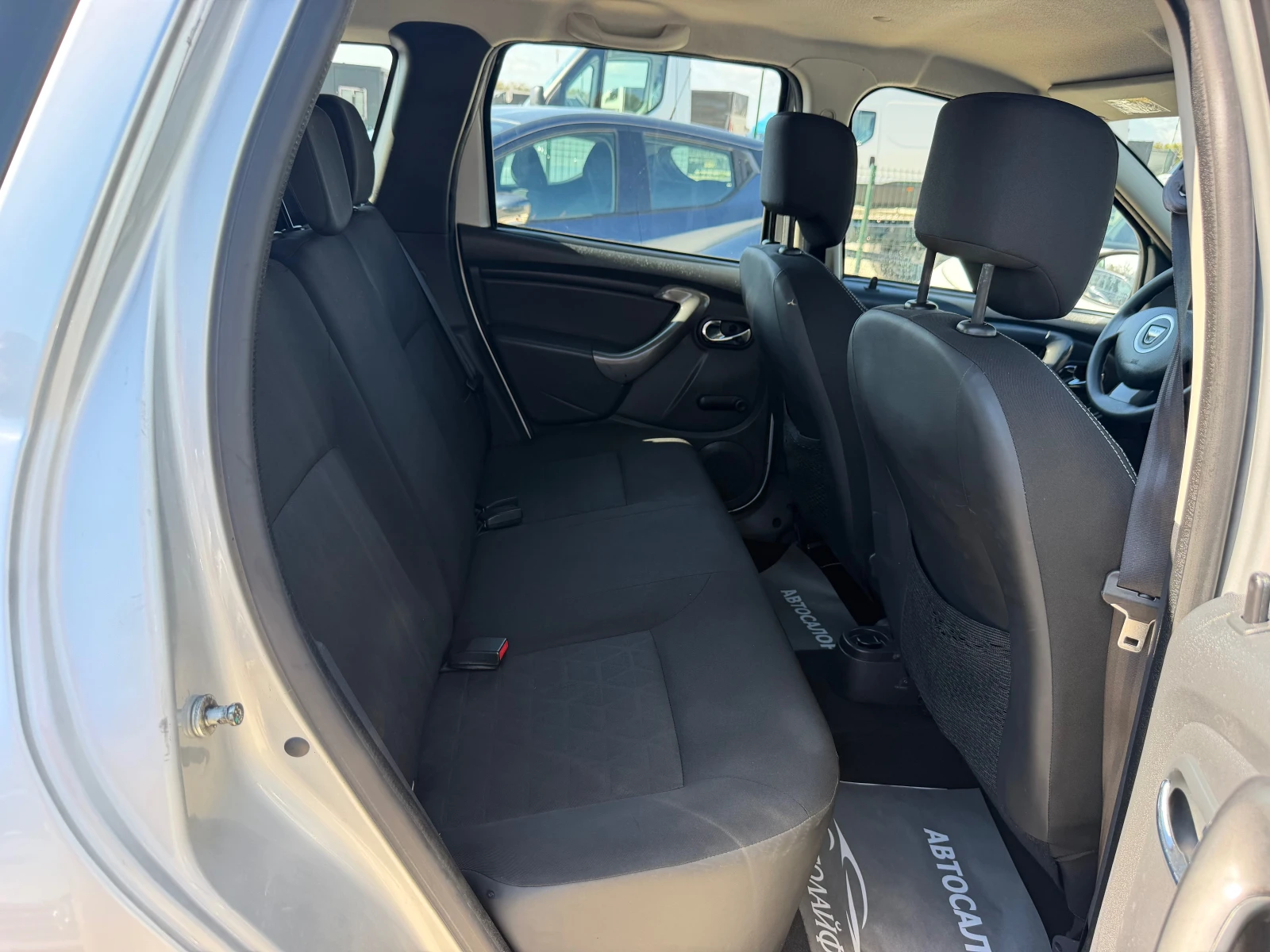 Dacia Duster 1.6I NAVI ����� 0% ������������ ������ | Mobile.bg � ����������� 13