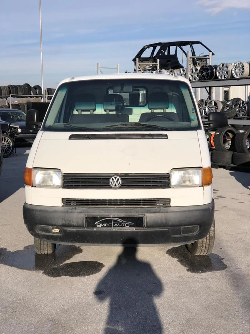 VW Transporter 2.4D, снимка 1 - Бусове и автобуси - 31604040