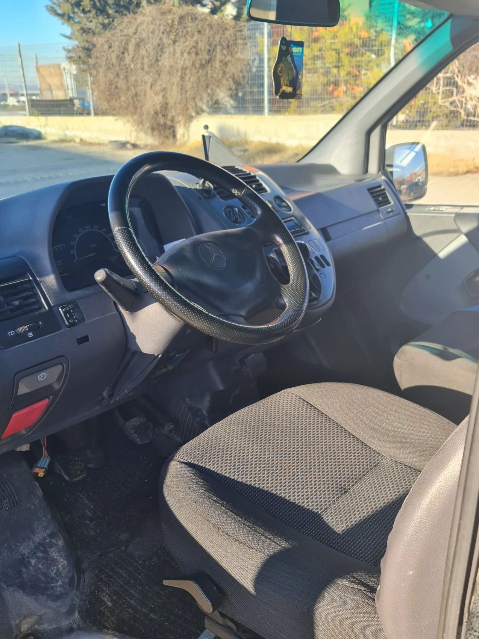 Mercedes-Benz Vito 2.2 cdi, снимка 11 - Бусове и автобуси - 55448060
