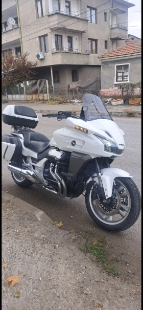 ������ Honda CTX