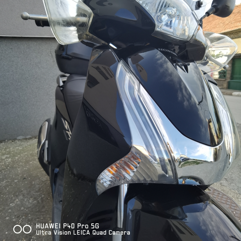 Honda Sh 150i/ABS/START-STOP/15800км, снимка 3 - Мотоциклети и мототехника - 37553615
