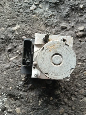 4F0 910 517 A 033 ABS помпа Audi A6  C6, снимка 2