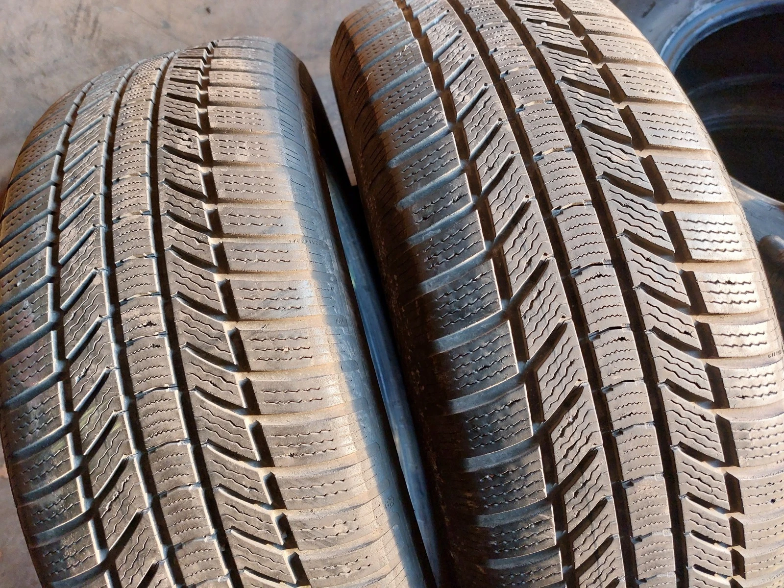 ���� 235/60R18 | Mobile.bg � ����������� 2