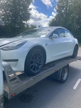 Tesla Model 3 SR+ , снимка 8