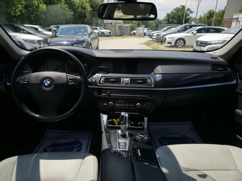 BMW 530 3.0d 258k.c. Xdrive  Панорама Head-up Display, снимка 12 - Автомобили и джипове - 40885773