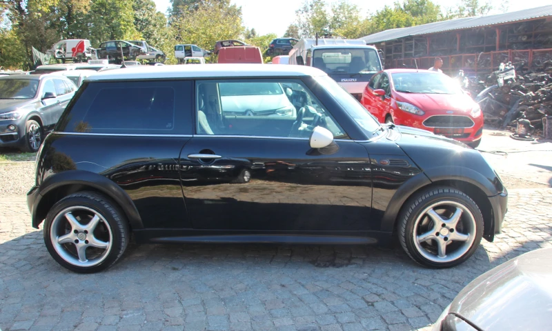 Mini One 1.4 16V D  , снимка 4 - Автомобили и джипове - 47811464