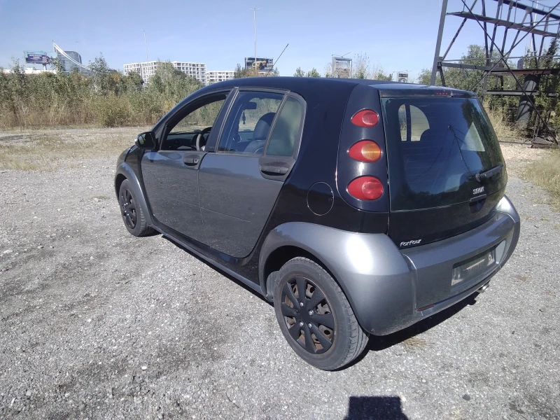 Smart Forfour, снимка 5 - Автомобили и джипове - 48022105