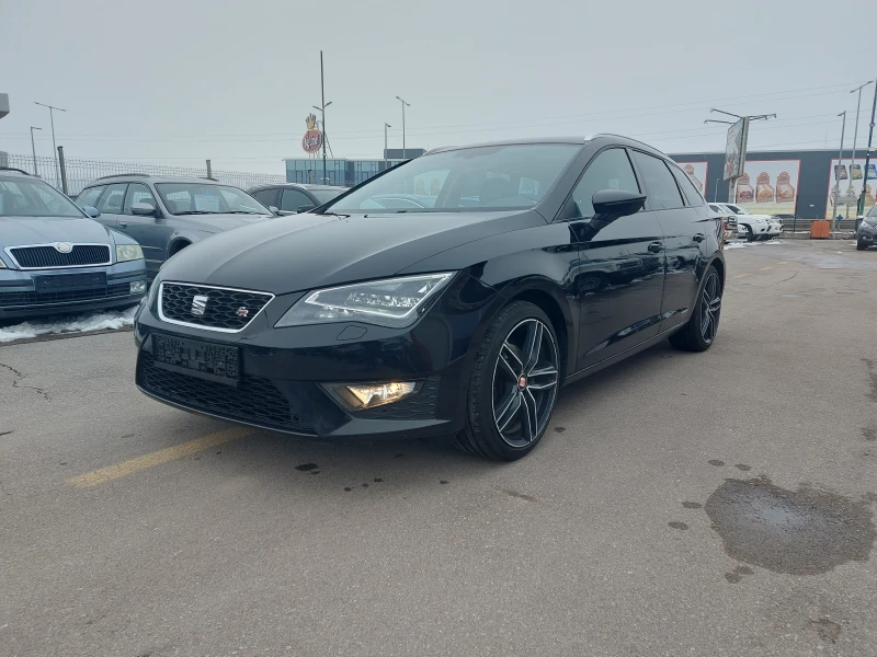 Seat Leon FR* 150 к.с.* ПАНОРАМА* АЛКАНТАРА* LED* FULL EXTRI, снимка 1 - Автомобили и джипове - 48717094