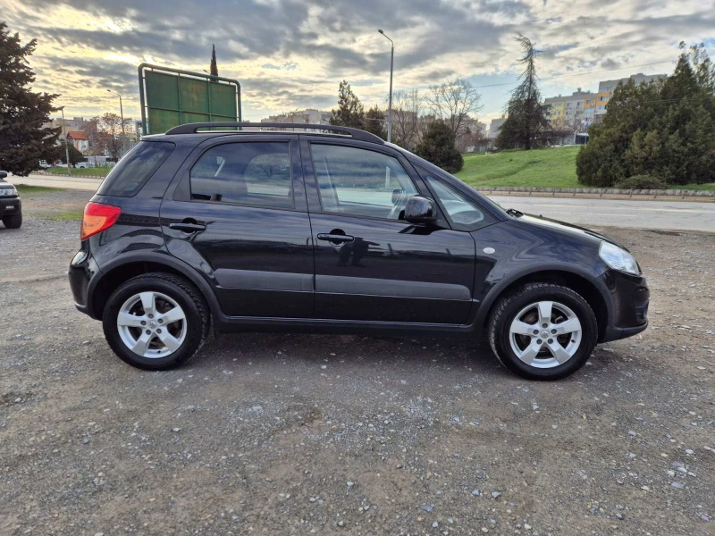 Suzuki SX4 1.6i 4x4, снимка 6 - Автомобили и джипове - 49546967