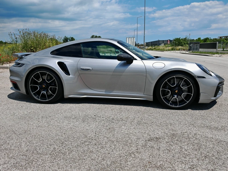 Porsche 911 turbo S* Aero Kit* Lift* Burmester* Pano* Гаранция, снимка 5 - Автомобили и джипове - 50508039