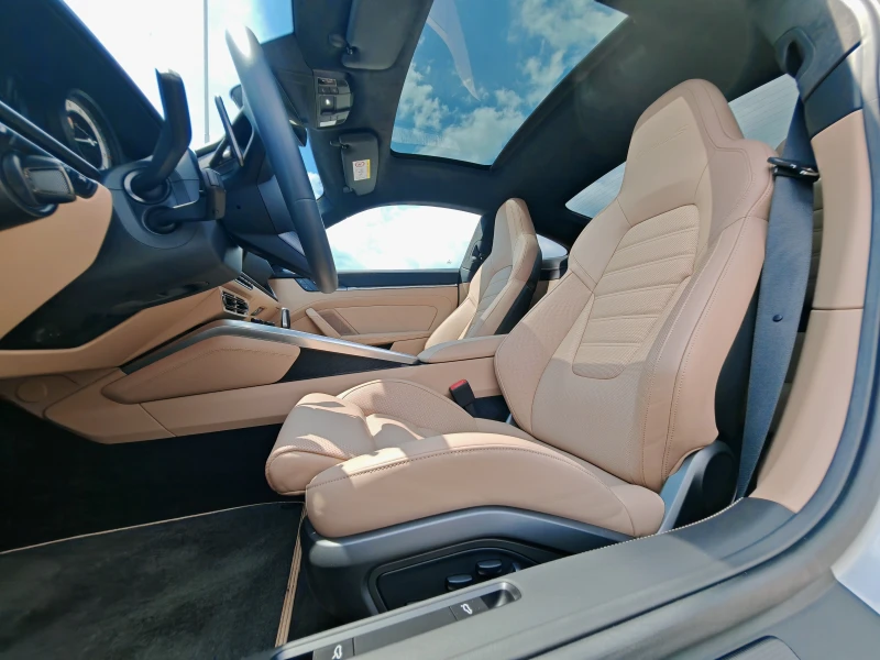 Porsche 911 turbo S* Aero Kit* Lift* Burmester* Pano* Гаранция, снимка 9 - Автомобили и джипове - 50508039