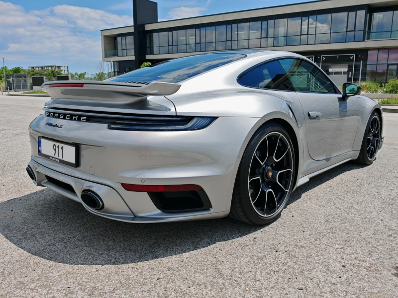 Porsche 911 turbo S* Aero Kit* Lift* Burmester* Pano* Гаранция, снимка 4 - Автомобили и джипове - 50508039