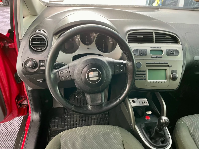 Seat Altea 1.6 газ, снимка 9 - Автомобили и джипове - 52257932