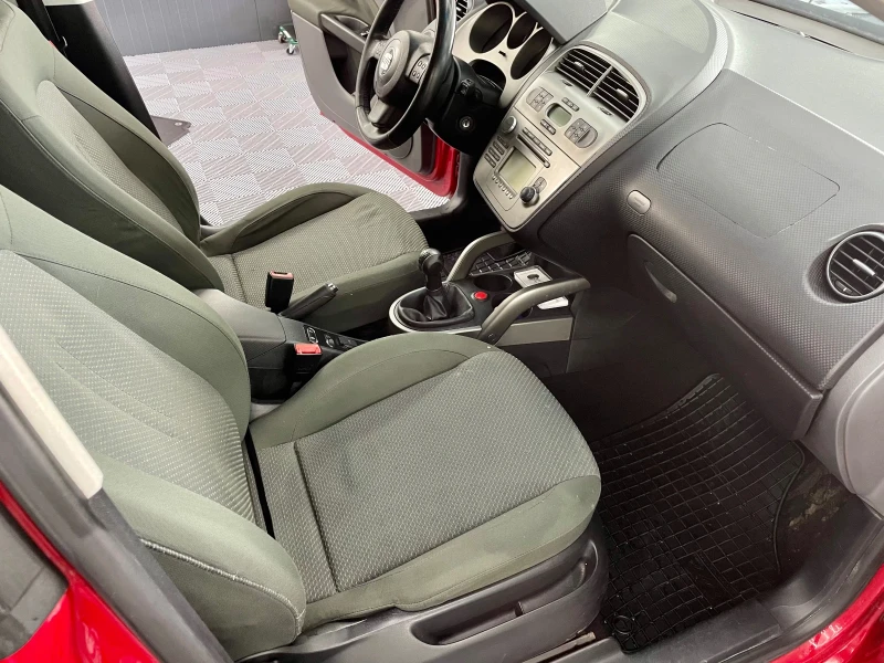 Seat Altea 1.6 газ, снимка 12 - Автомобили и джипове - 52257932