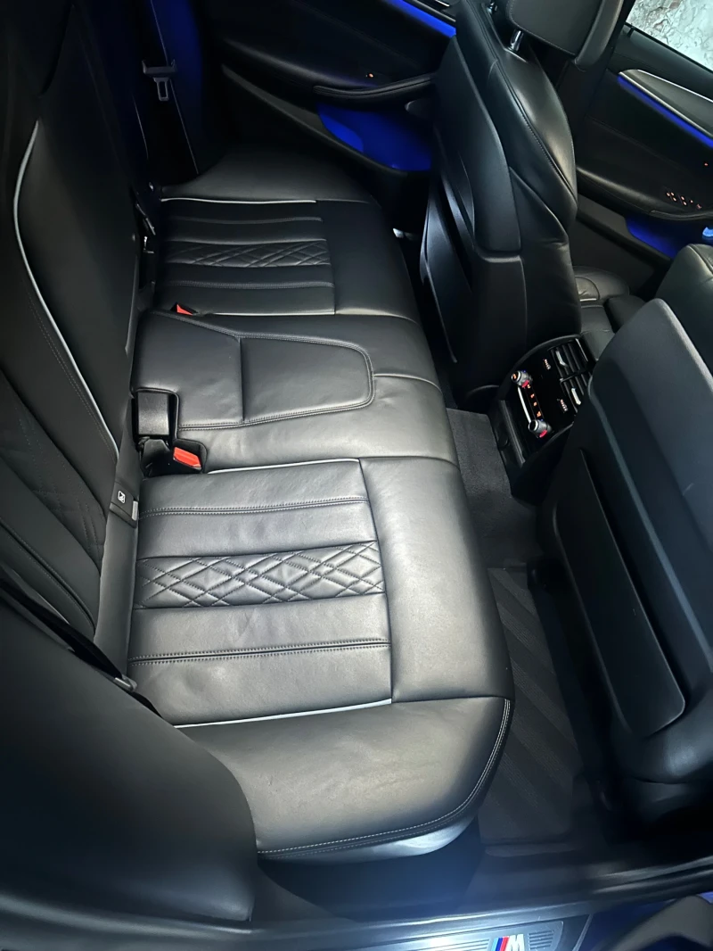 BMW 550 M550i x-Drive, снимка 8 - Автомобили и джипове - 52818477