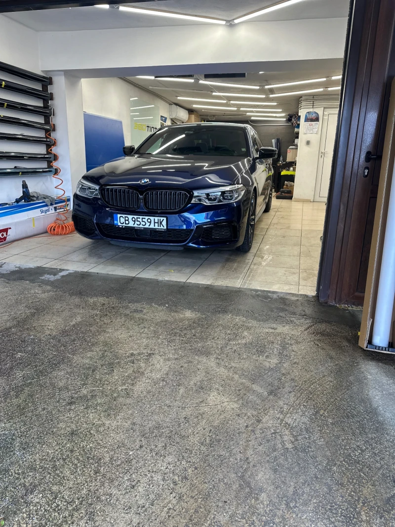 BMW 550 M550i x-Drive, снимка 16 - Автомобили и джипове - 52818477