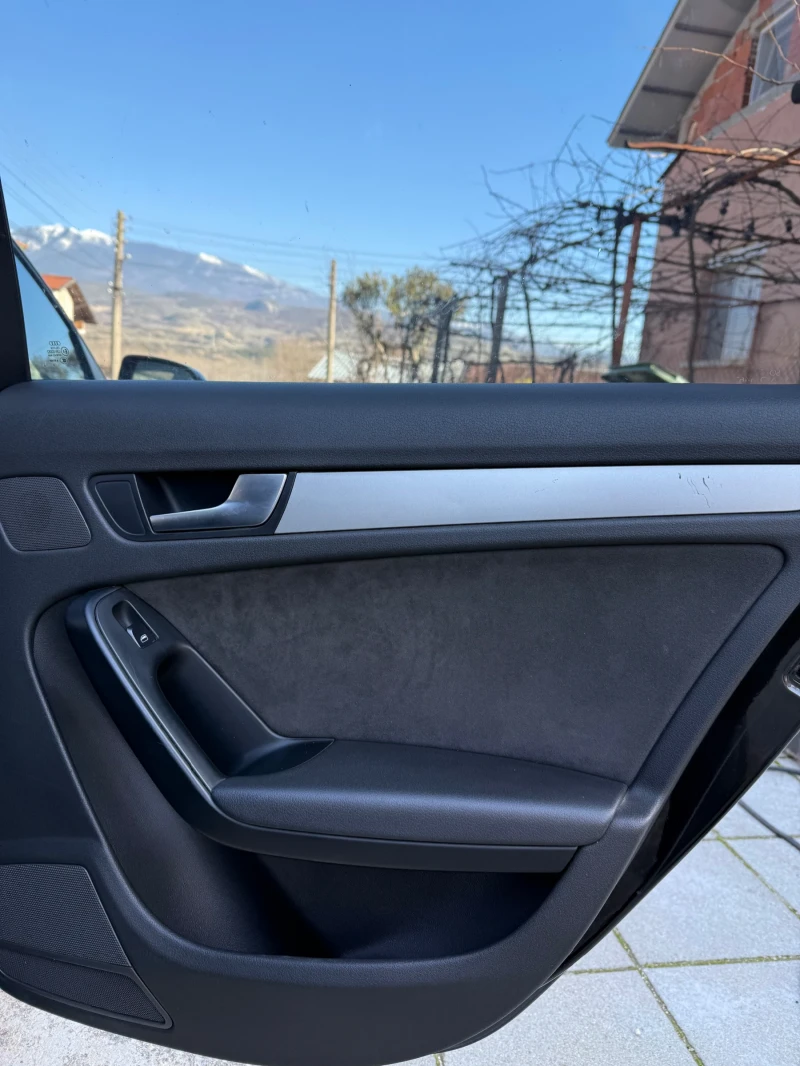 Audi A4 Avant, снимка 14 - Автомобили и джипове - 53305847