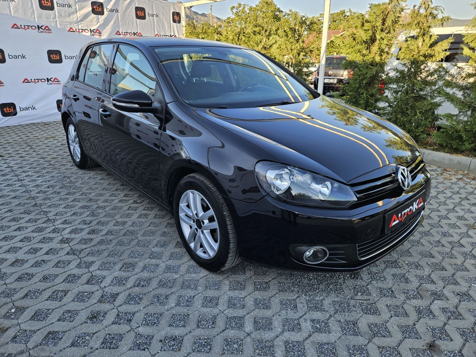 VW Golf 2.0TDI-140кс= АВТОМАТ= HIGHLINE= АВТОПИЛОТ= EURO 5 - изображение 2