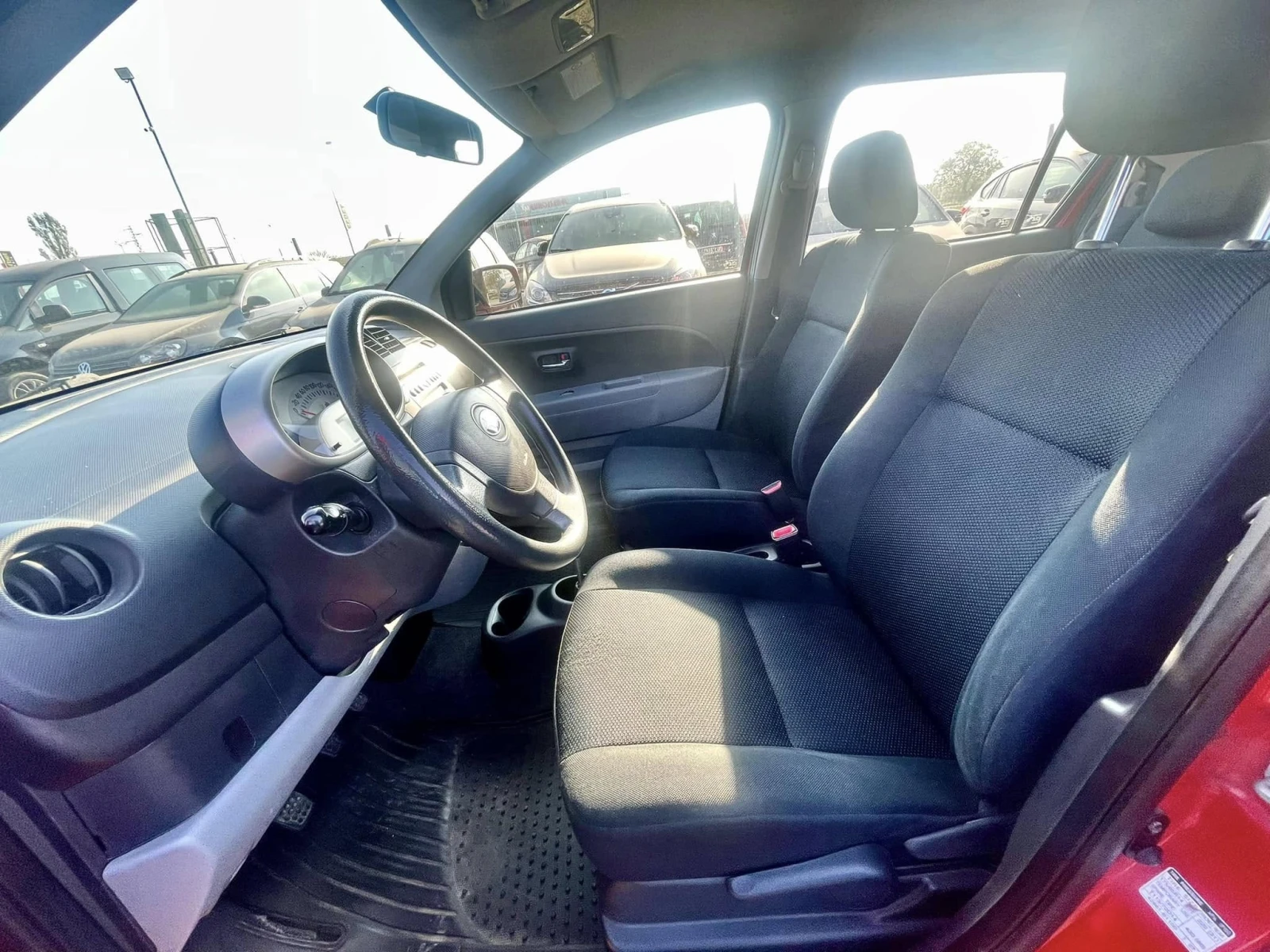 Subaru Justy 1.0 - изображение 9