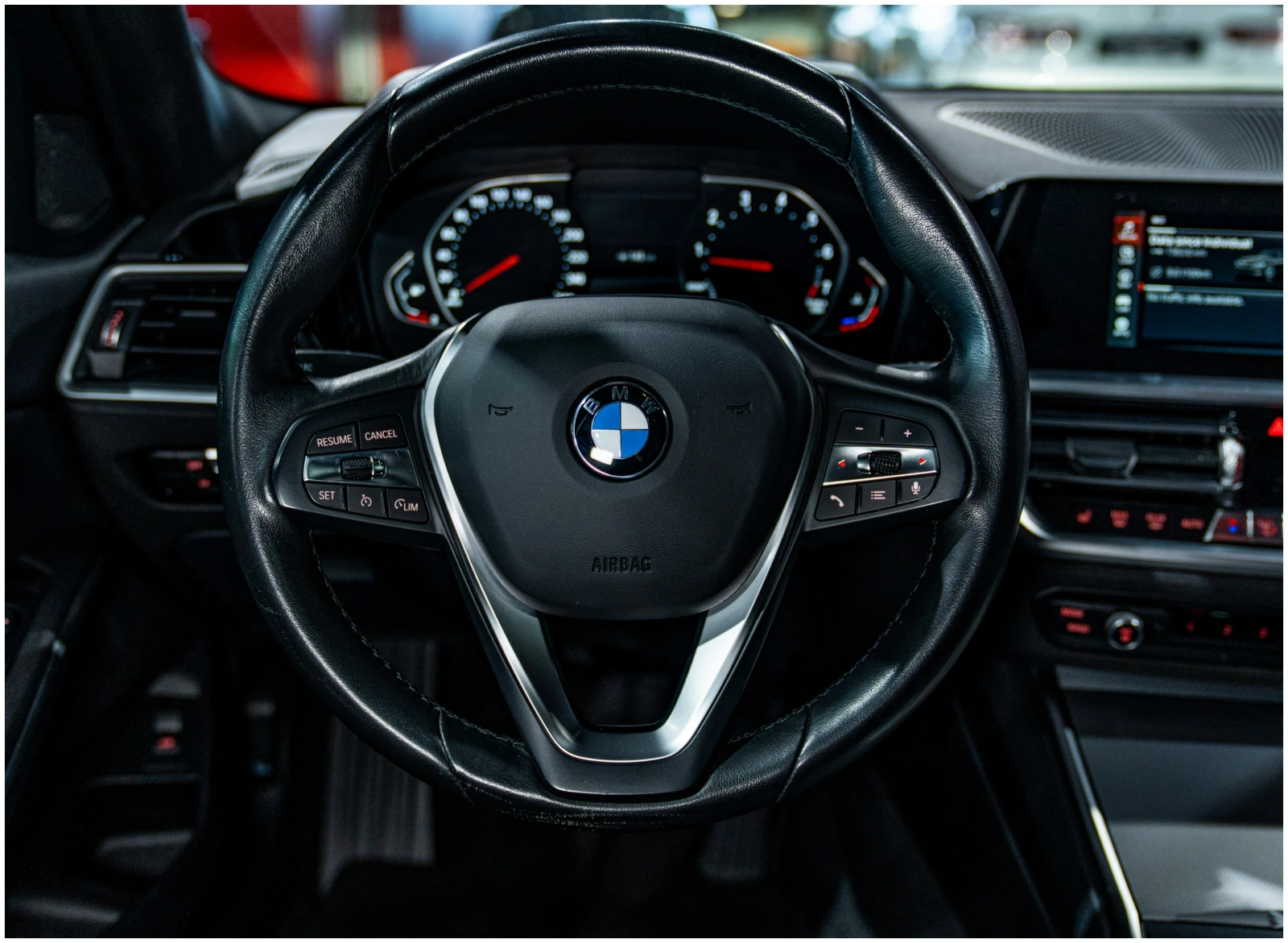 BMW 330 xDrive - изображение 10