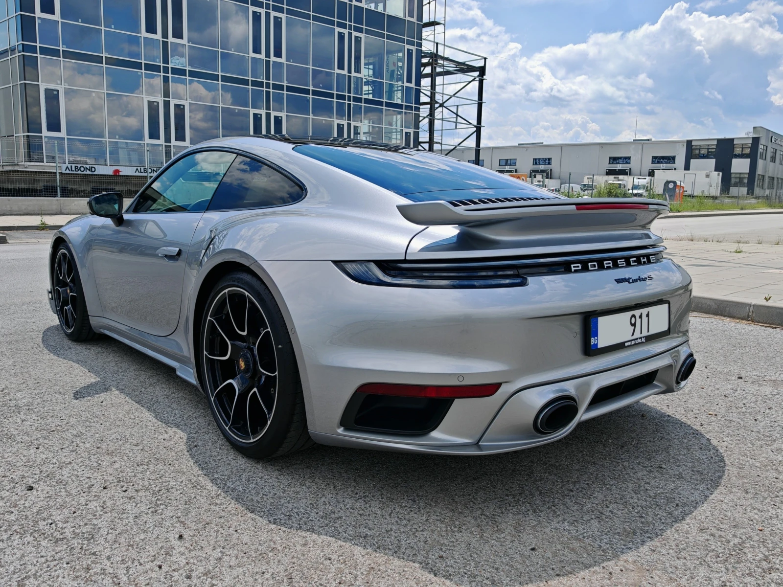 Porsche 911 turbo S* Aero Kit* Lift* Burmester* Pano* Гаранция - изображение 3