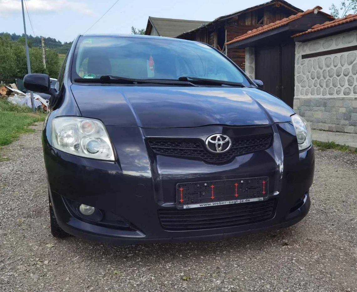 Toyota Auris 2.0 D4D 126 к.с. - изображение 3