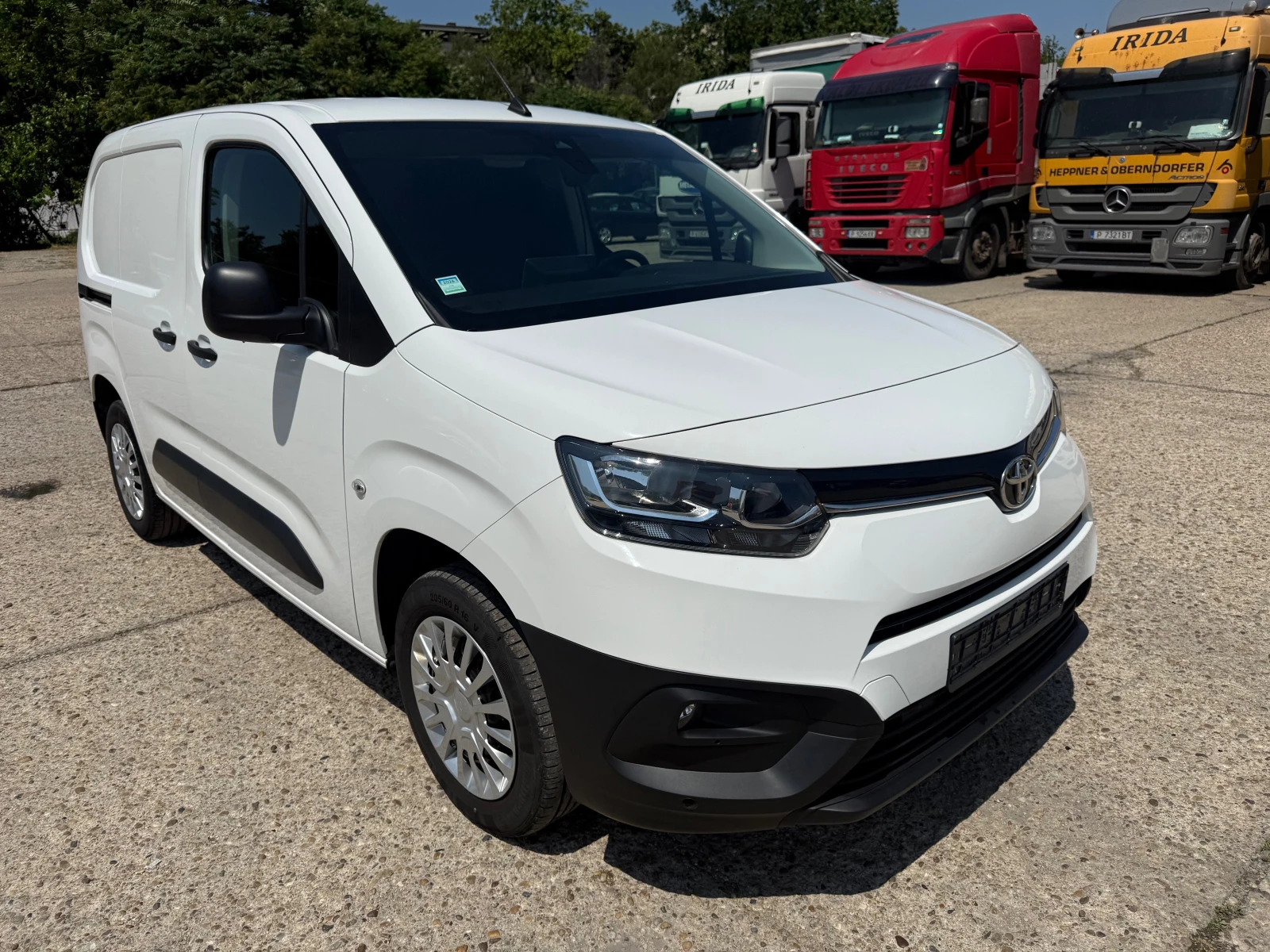 Toyota Proace City 1.5 D4D - изображение 2