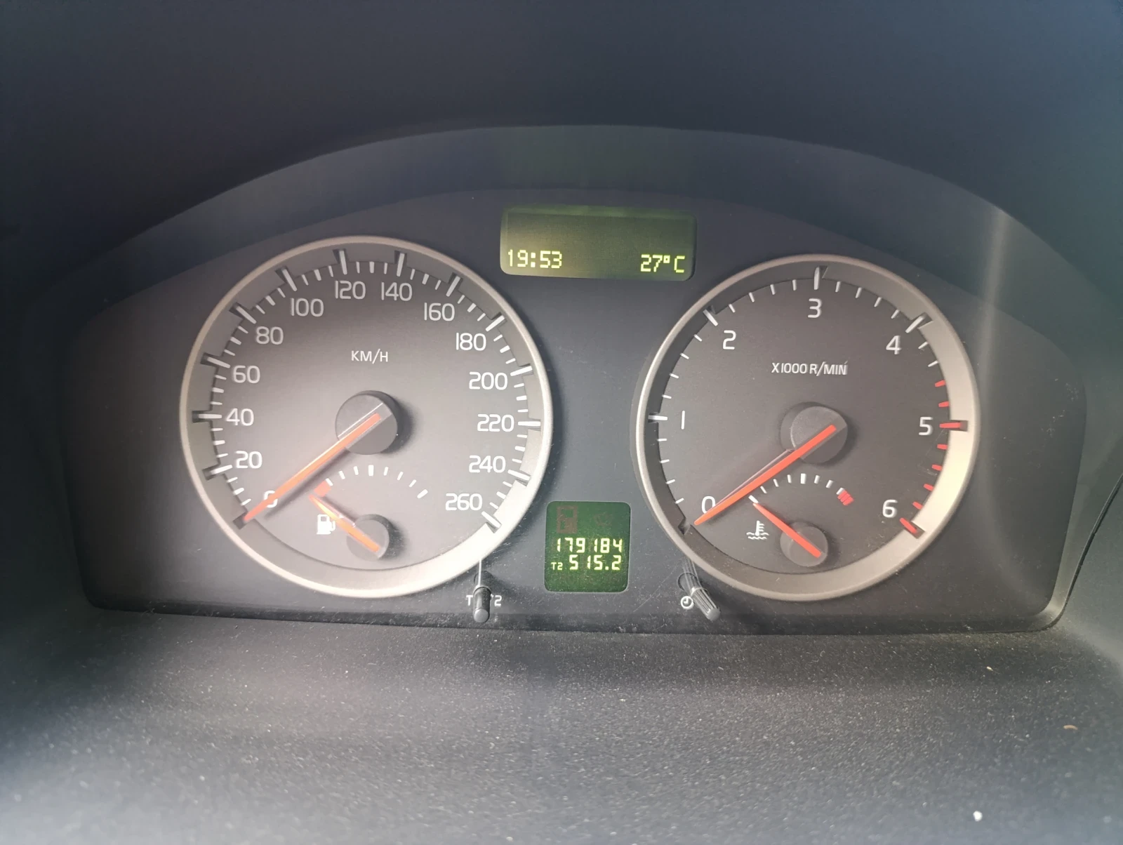 Volvo V50 20D - изображение 5