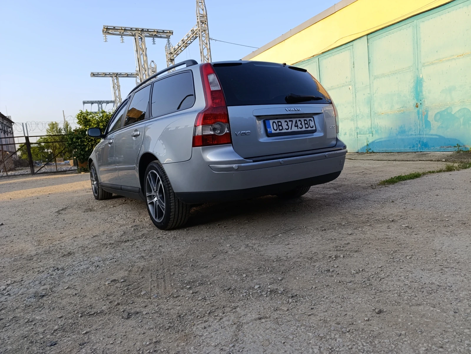 Volvo V50 20D - изображение 2