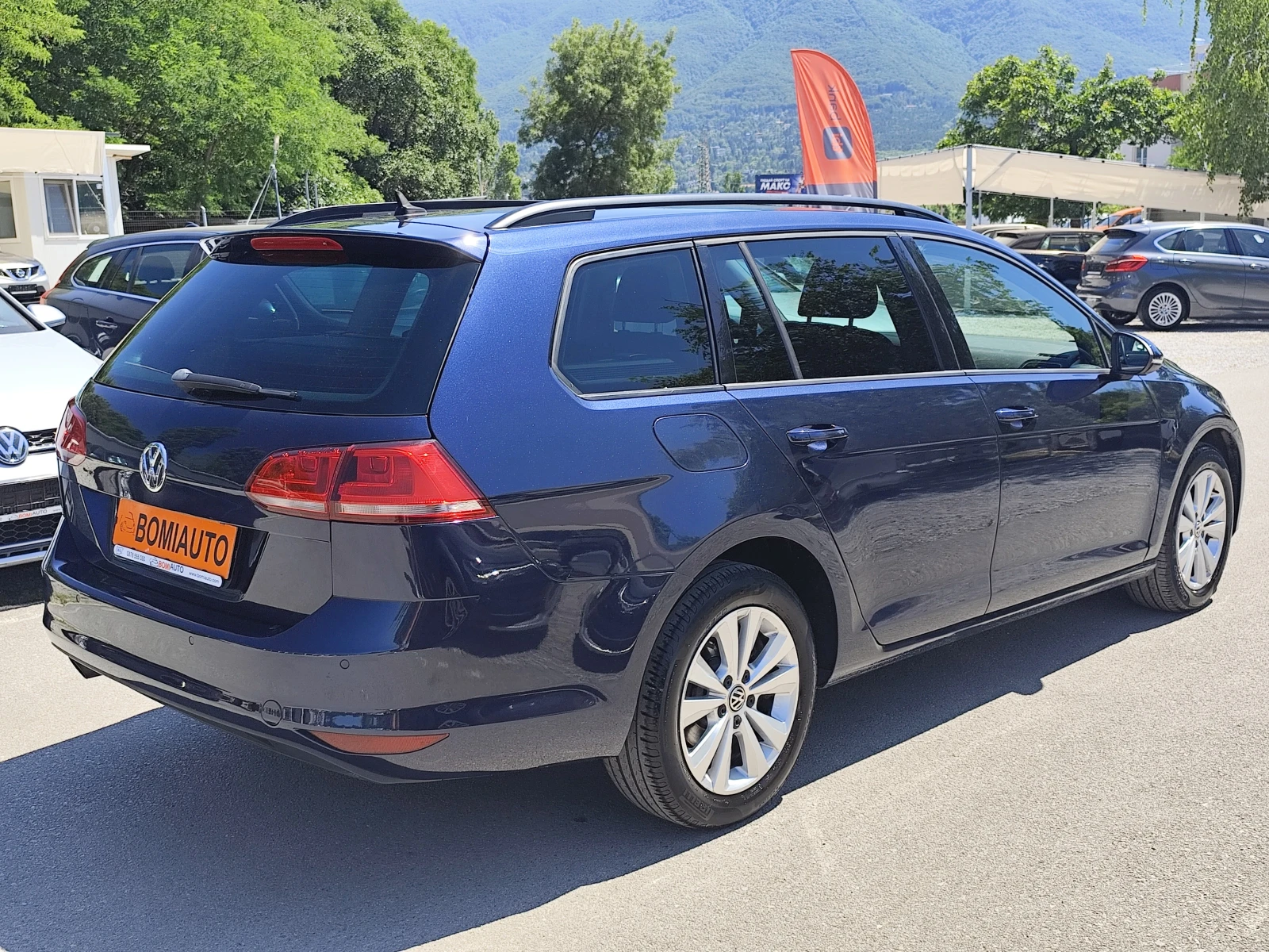 VW Golf 7 1.6TDI* COMFORTLINE* KLIMA* NAVI* EURO5B*  - изображение 4