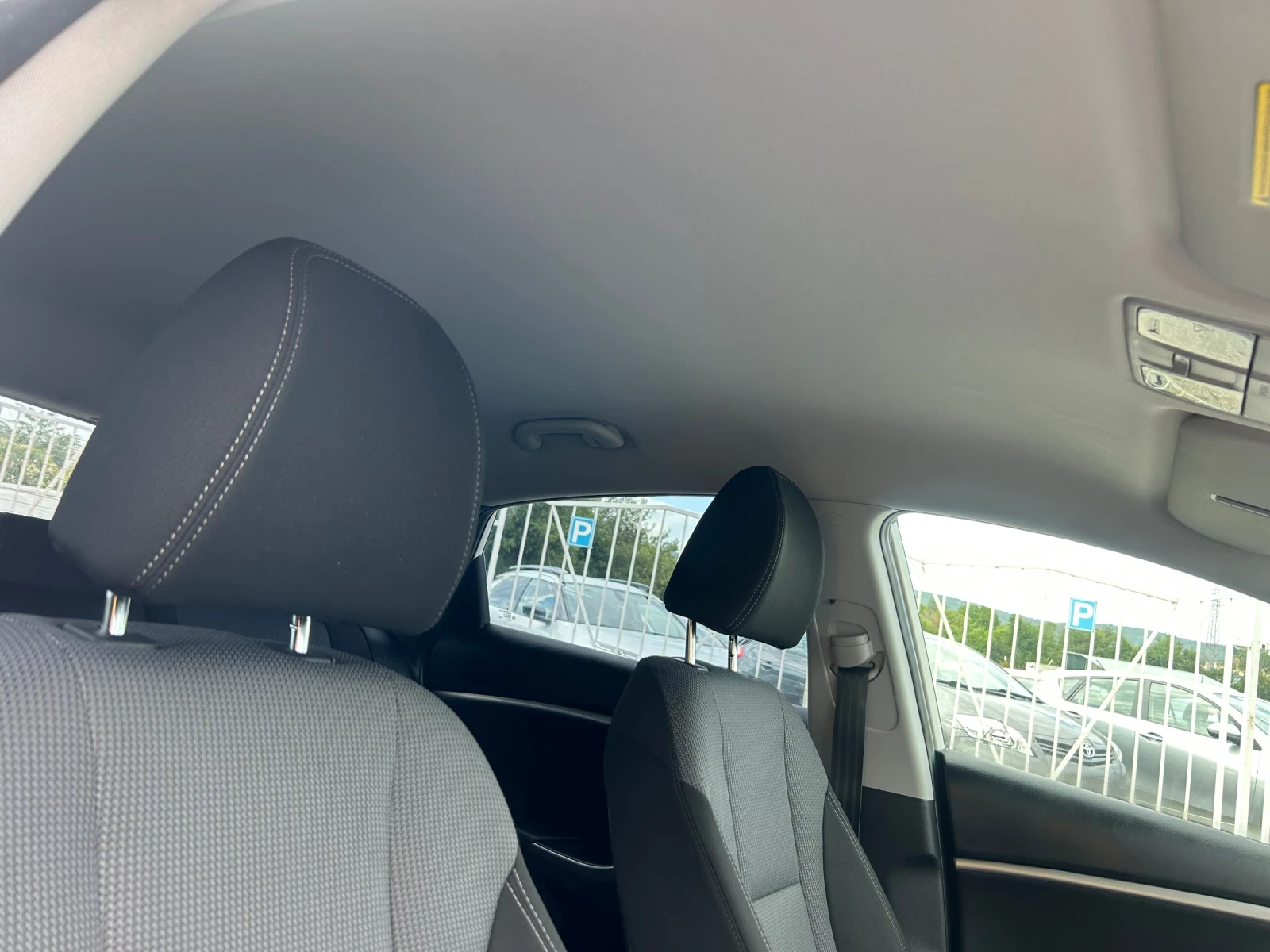 Hyundai I30 1.6 CRDI /  /  /   | Mobile.bg   14