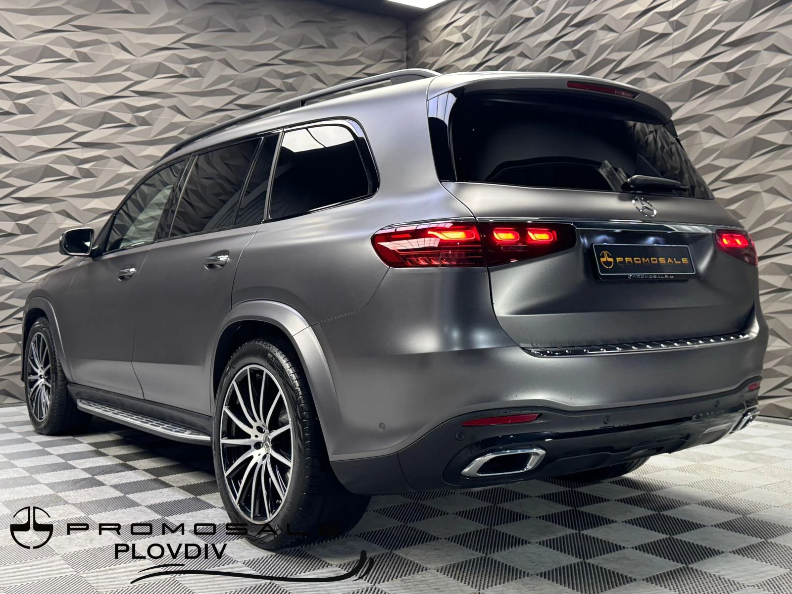 Mercedes-Benz GLS 450 d 4Matic AMG Pano* 360* Burm* 6+ 1 - изображение 3