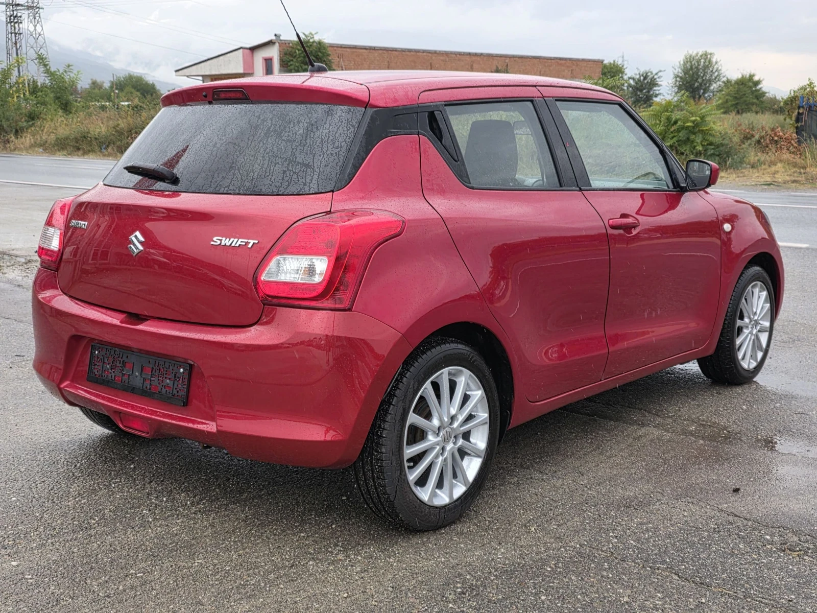Suzuki Swift 1.2DUAL JET - изображение 4