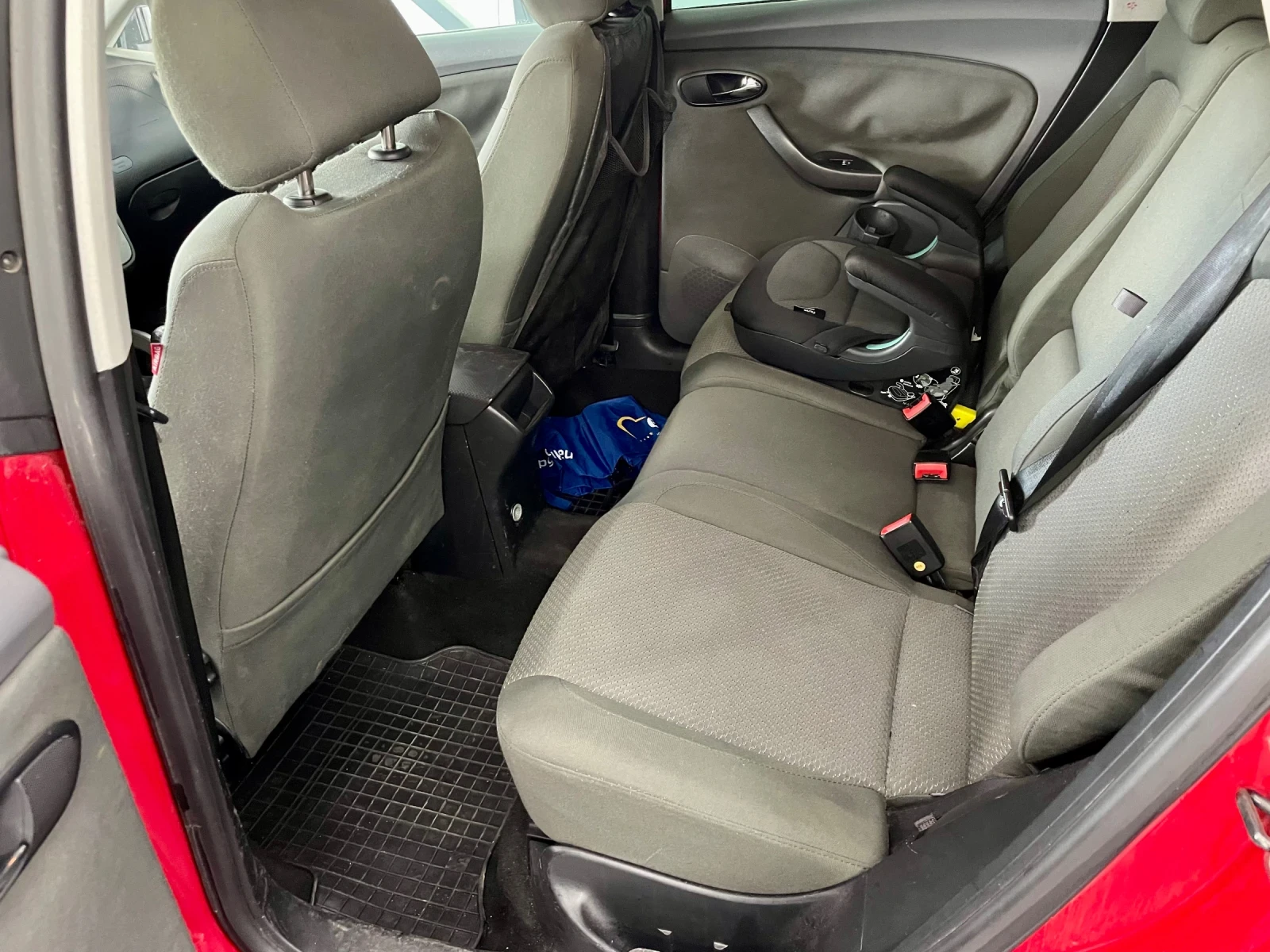 Seat Altea 1.6 газ - изображение 10