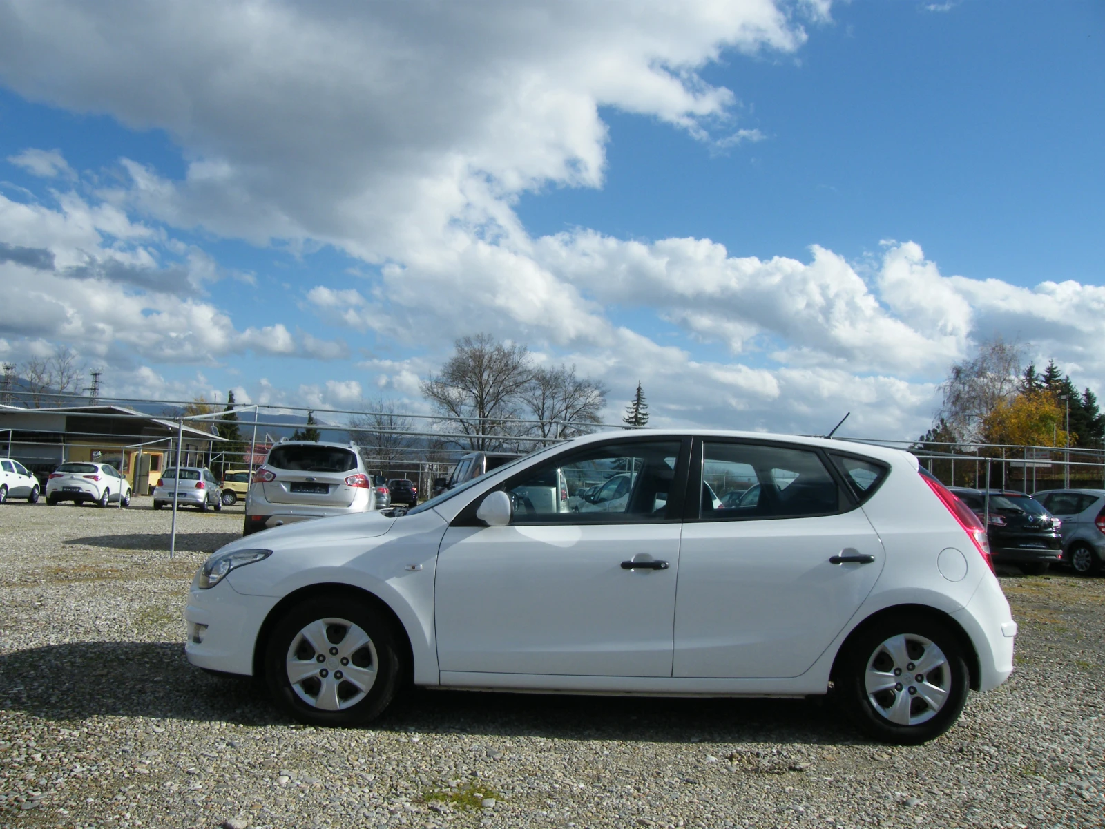 Hyundai I30 1.6CRDI - изображение 6