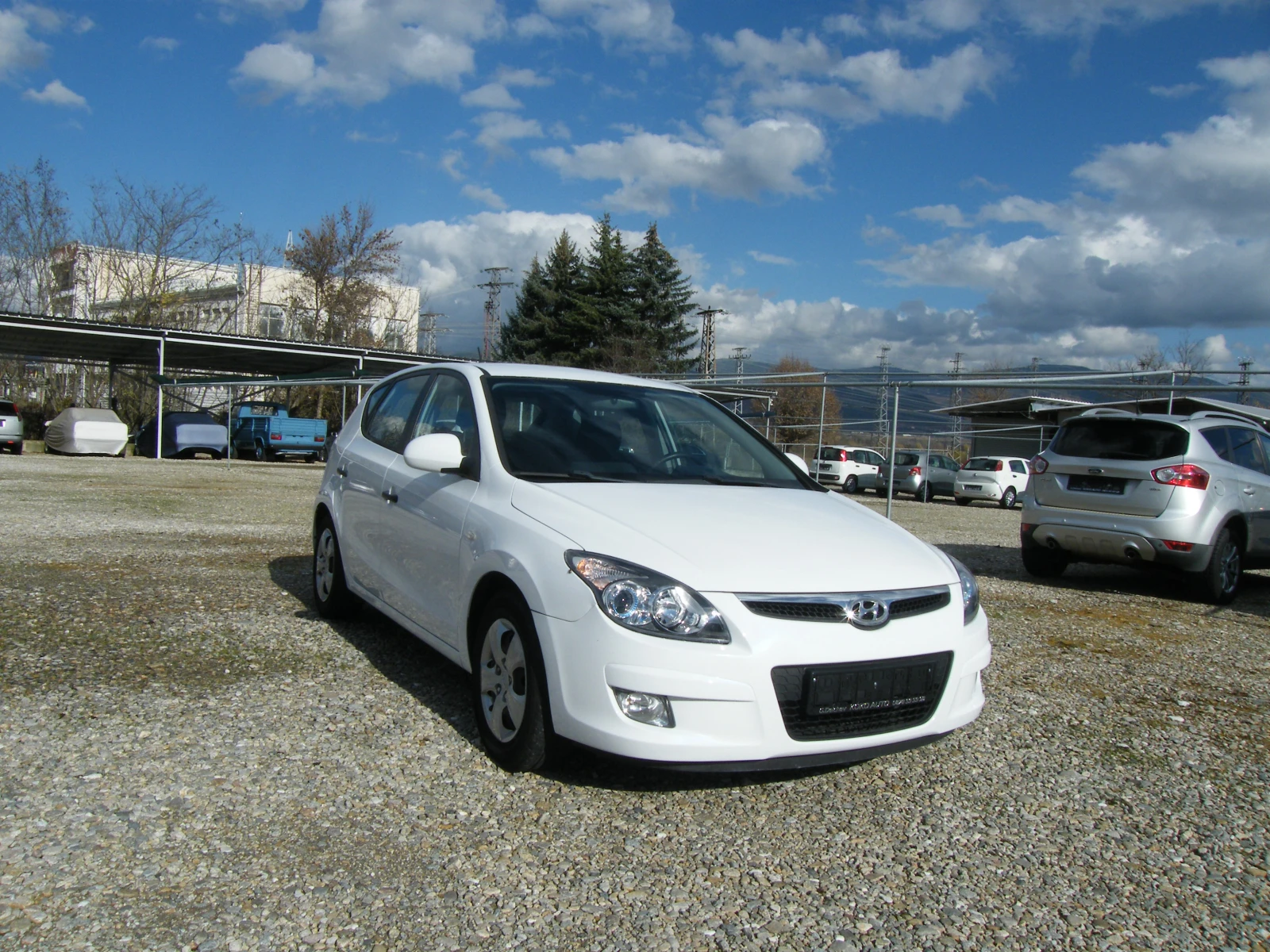 Hyundai I30 1.6CRDI - изображение 2