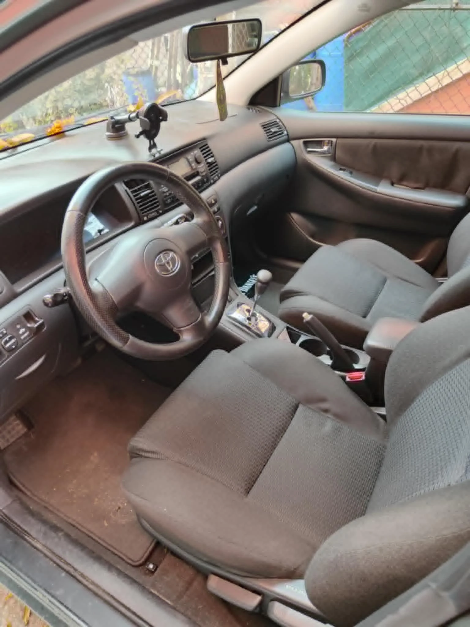 Toyota Corolla  - изображение 2