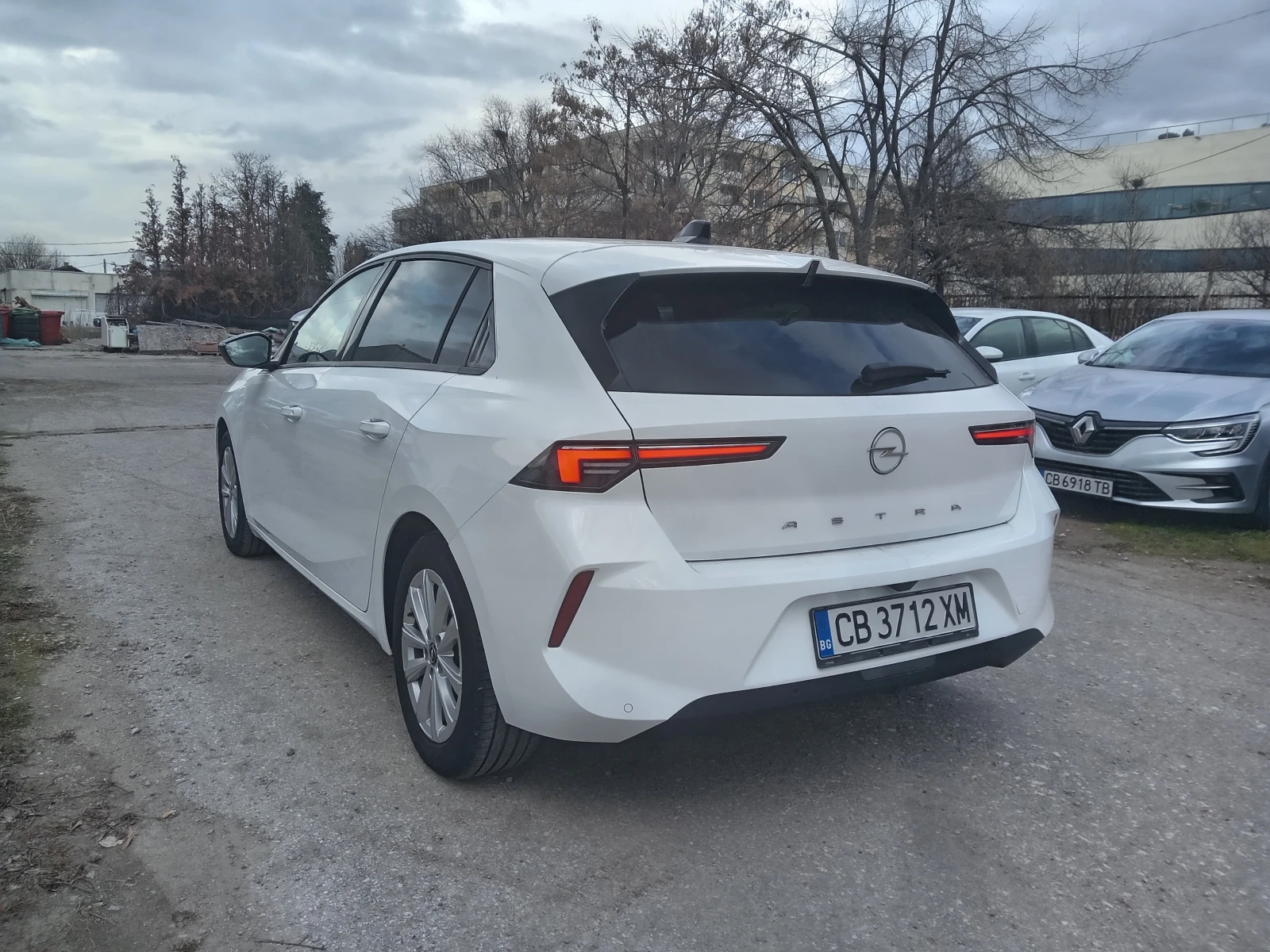 Opel Astra 1.2T Auto Гаранц. - изображение 4