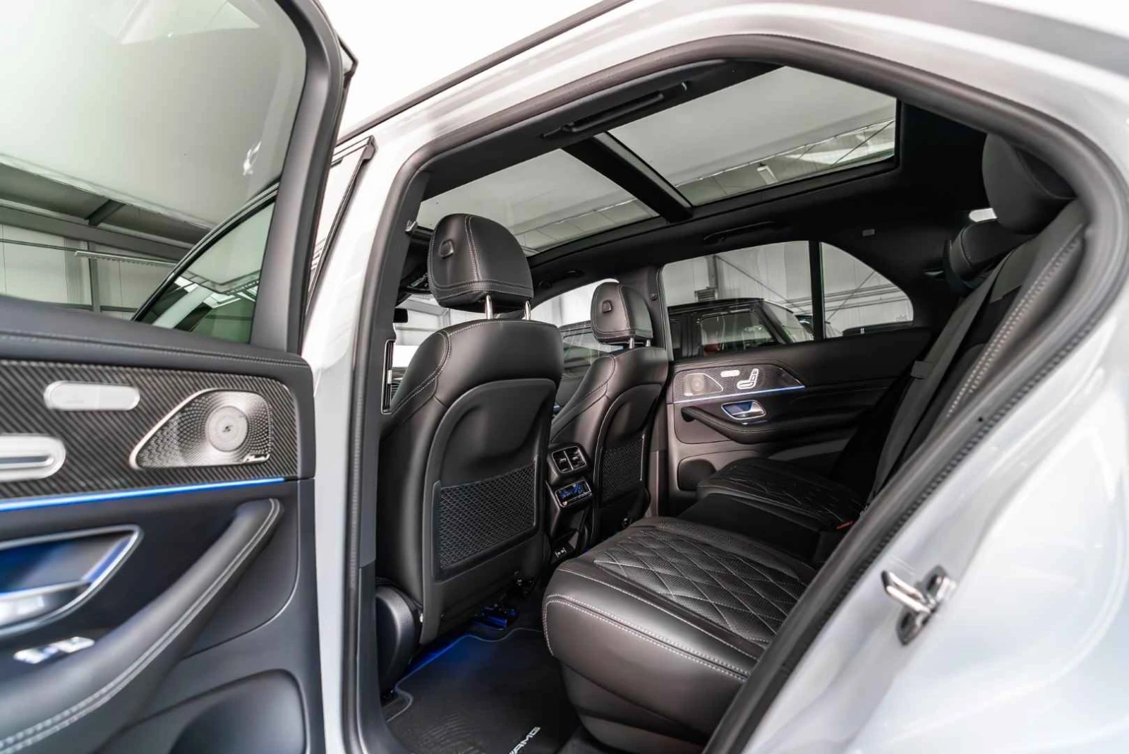 Mercedes-Benz GLE 450 NEW* FACELIFT* AMG* 4 MATIC* PANO* 360* , снимка 14 - Автомобили и джипове - 53827583