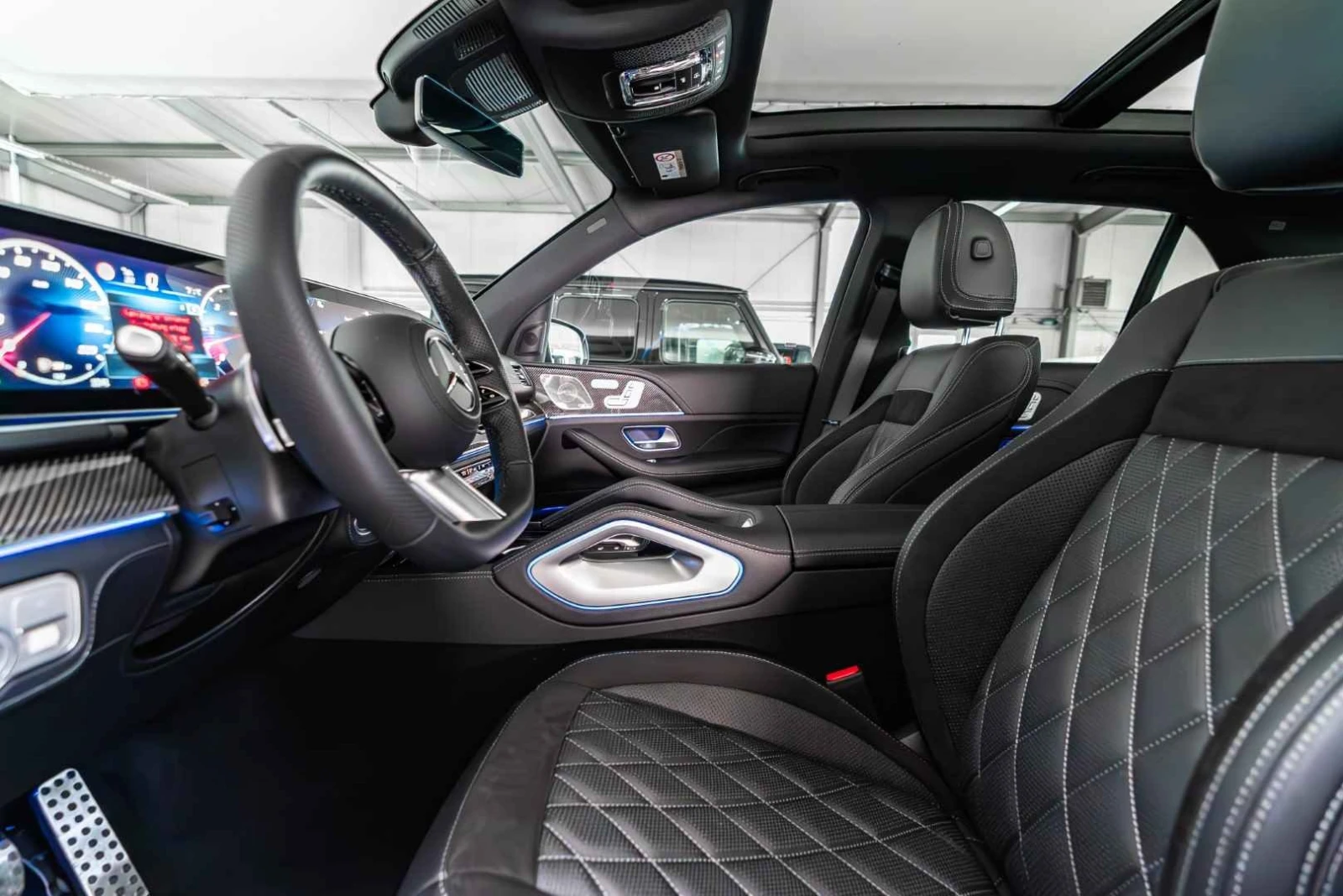 Mercedes-Benz GLE 450 NEW* FACELIFT* AMG* 4 MATIC* PANO* 360* , снимка 10 - Автомобили и джипове - 53827583