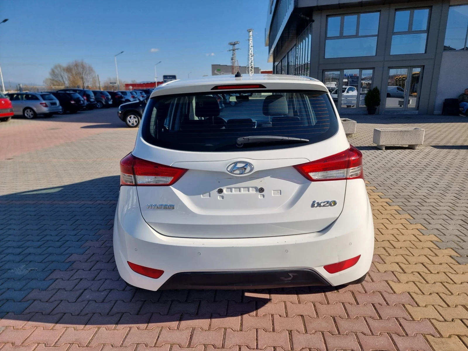Hyundai Ix20 1.4, снимка 4 - Автомобили и джипове - 53827940