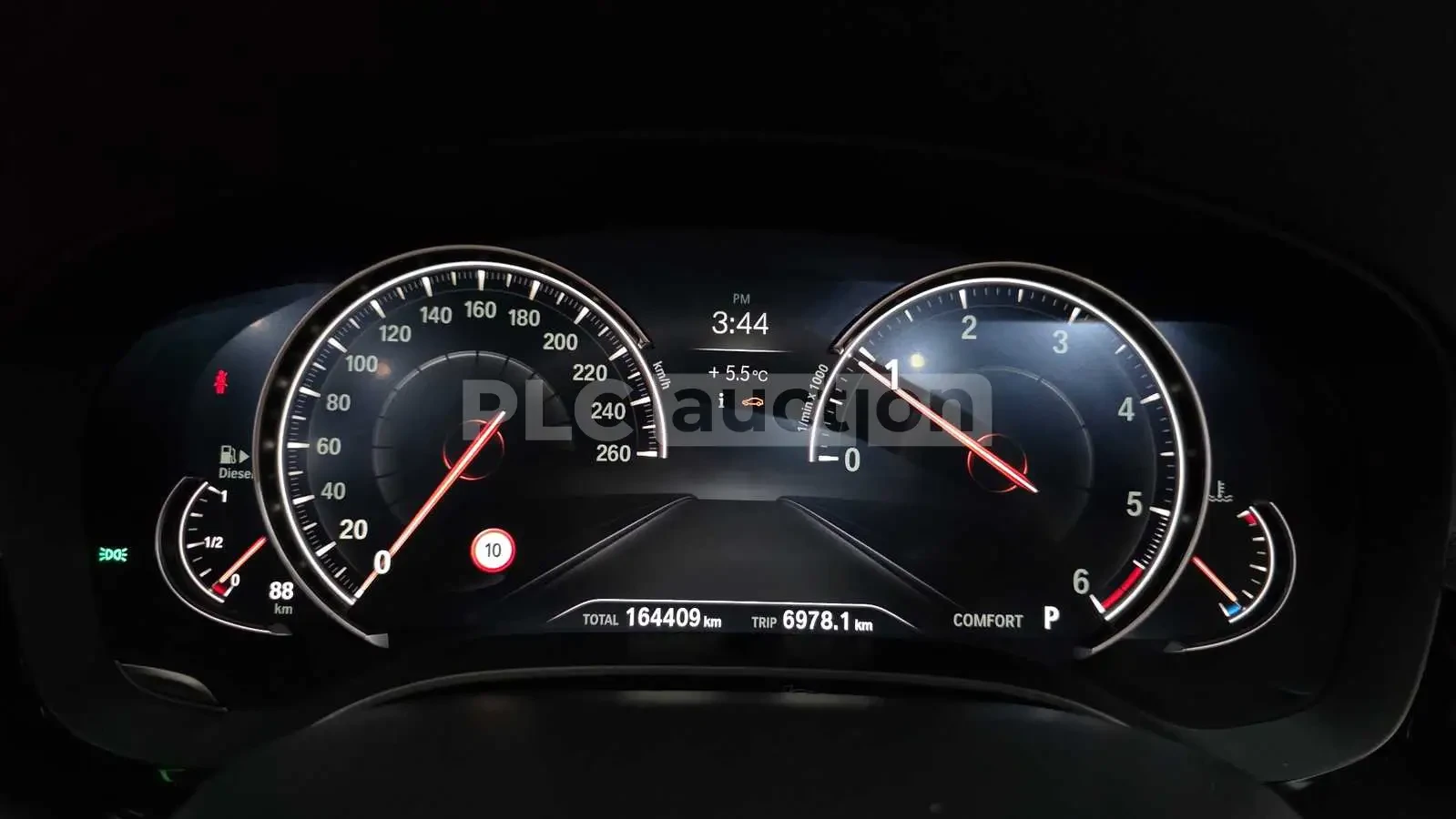 BMW 520 2018* M-PACK* HEAD-UP* SHODOWLINE* КРАЙНА ЦЕНА, снимка 7 - Автомобили и джипове - 53916063