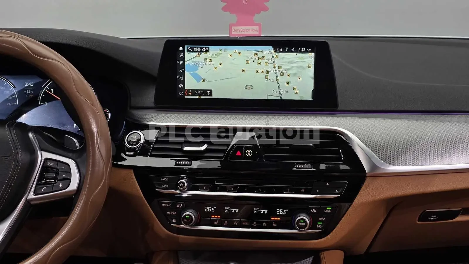 BMW 520 2018* M-PACK* HEAD-UP* SHODOWLINE* КРАЙНА ЦЕНА, снимка 8 - Автомобили и джипове - 53916063