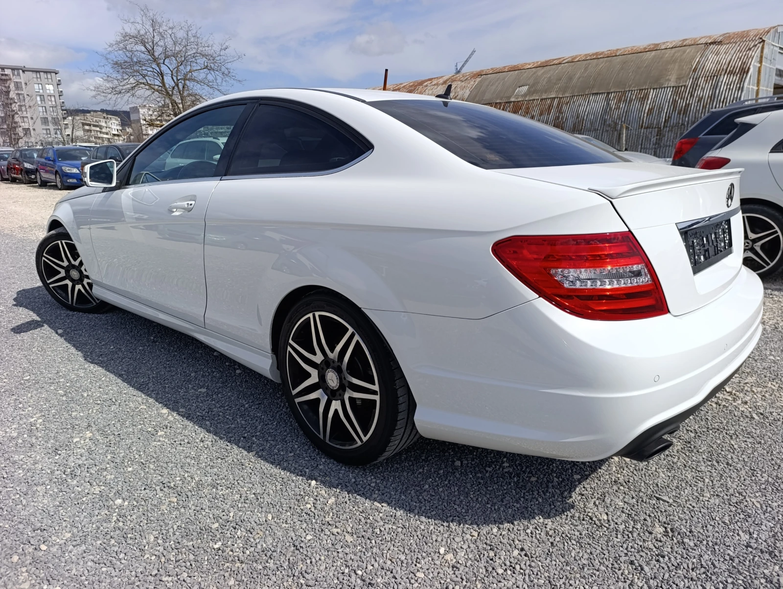 Mercedes-Benz C 180 COUPE, снимка 5 - Автомобили и джипове - 53922343