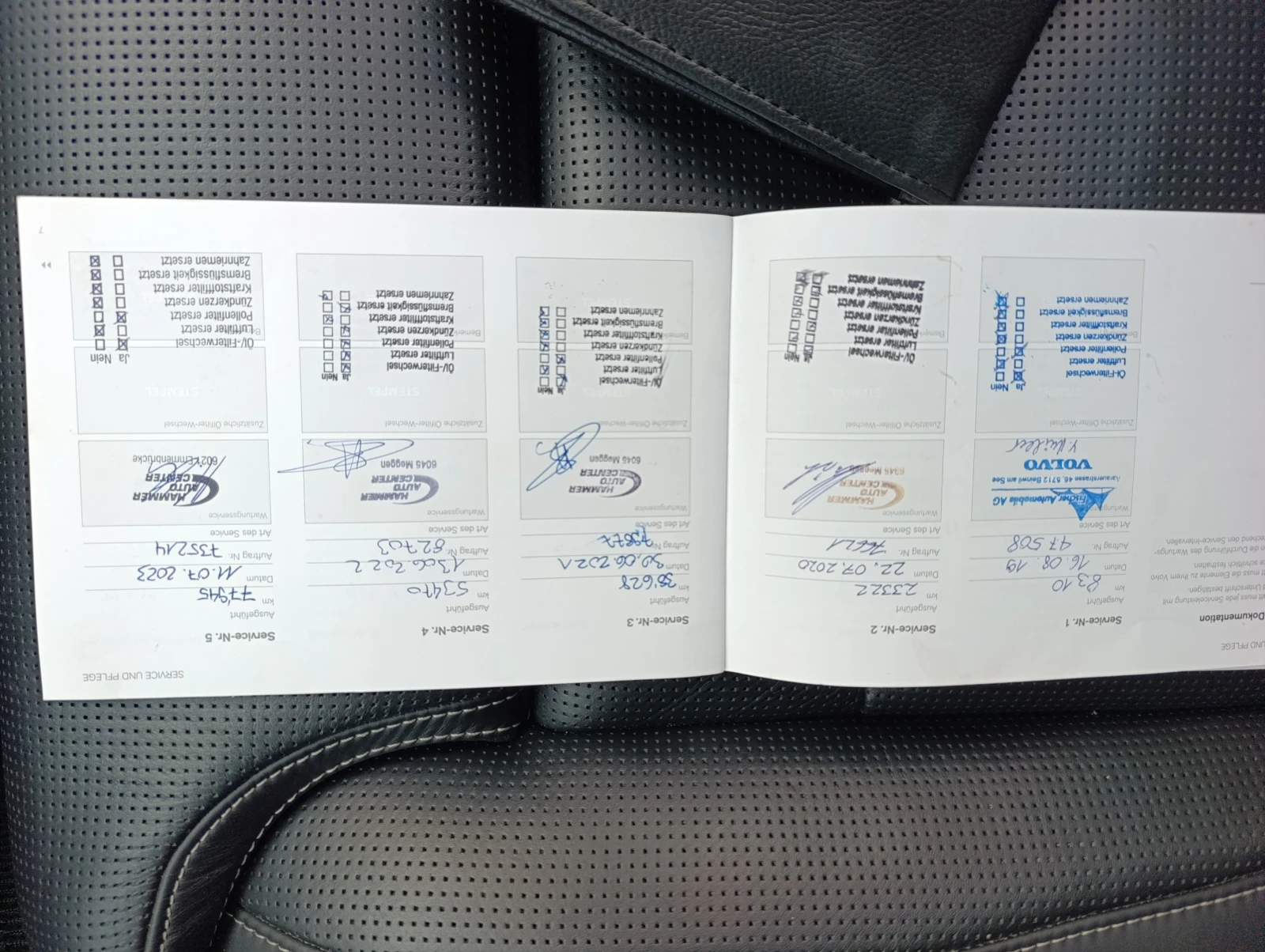 Mercedes-Benz C 180 COUPE, снимка 16 - Автомобили и джипове - 53922343