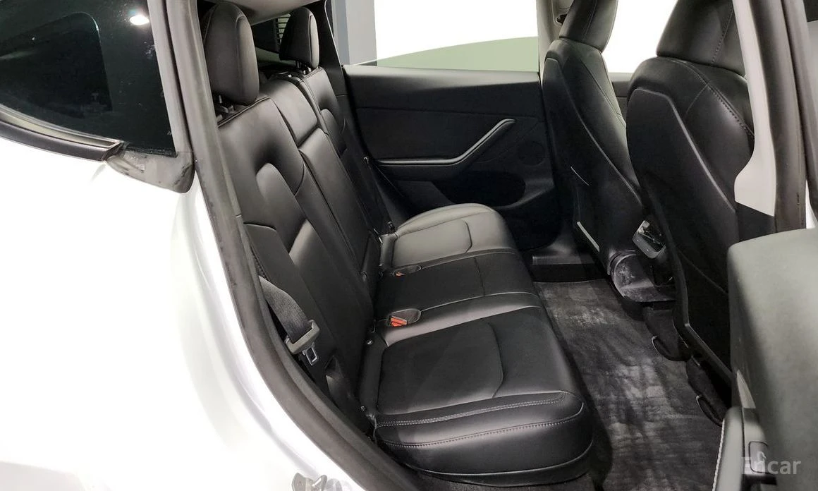 Tesla Model Y Long Range* PANORAMA* АЛКАНТАРА* ПОДГРЕВ* 360 CAM*, снимка 15 - Автомобили и джипове - 54210840