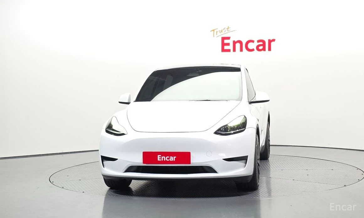 Tesla Model Y Long Range* PANORAMA* АЛКАНТАРА* ПОДГРЕВ* 360 CAM*, снимка 2 - Автомобили и джипове - 54210840