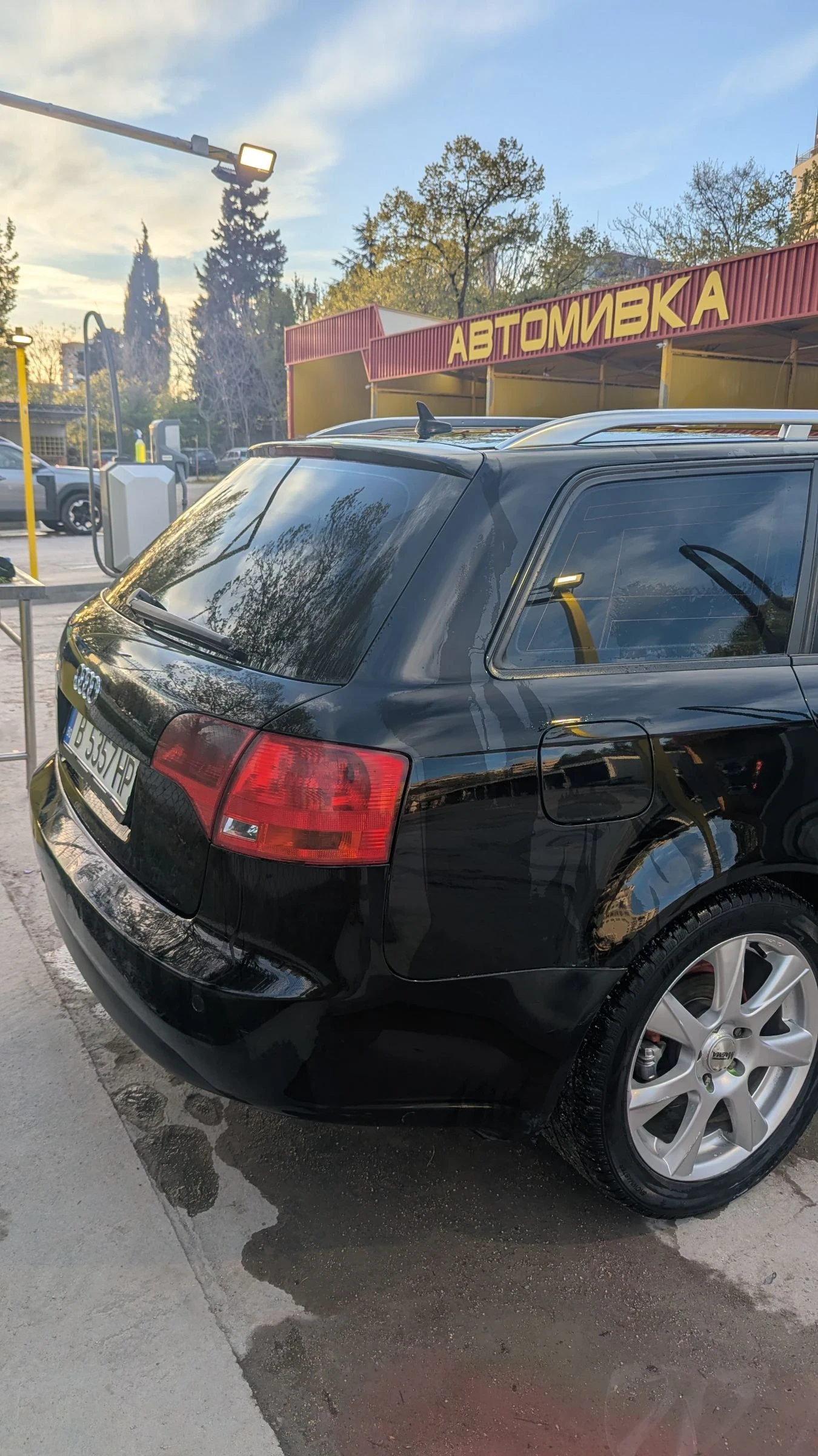 Audi A4, снимка 3 - Автомобили и джипове - 54347777