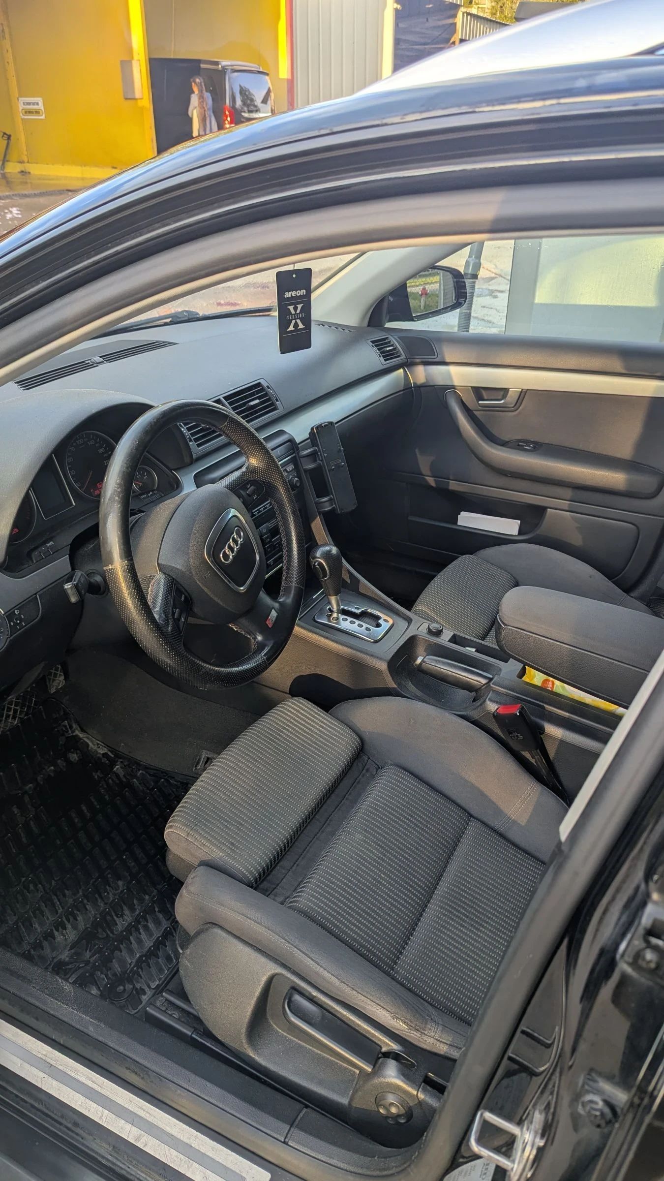 Audi A4, снимка 5 - Автомобили и джипове - 54347777