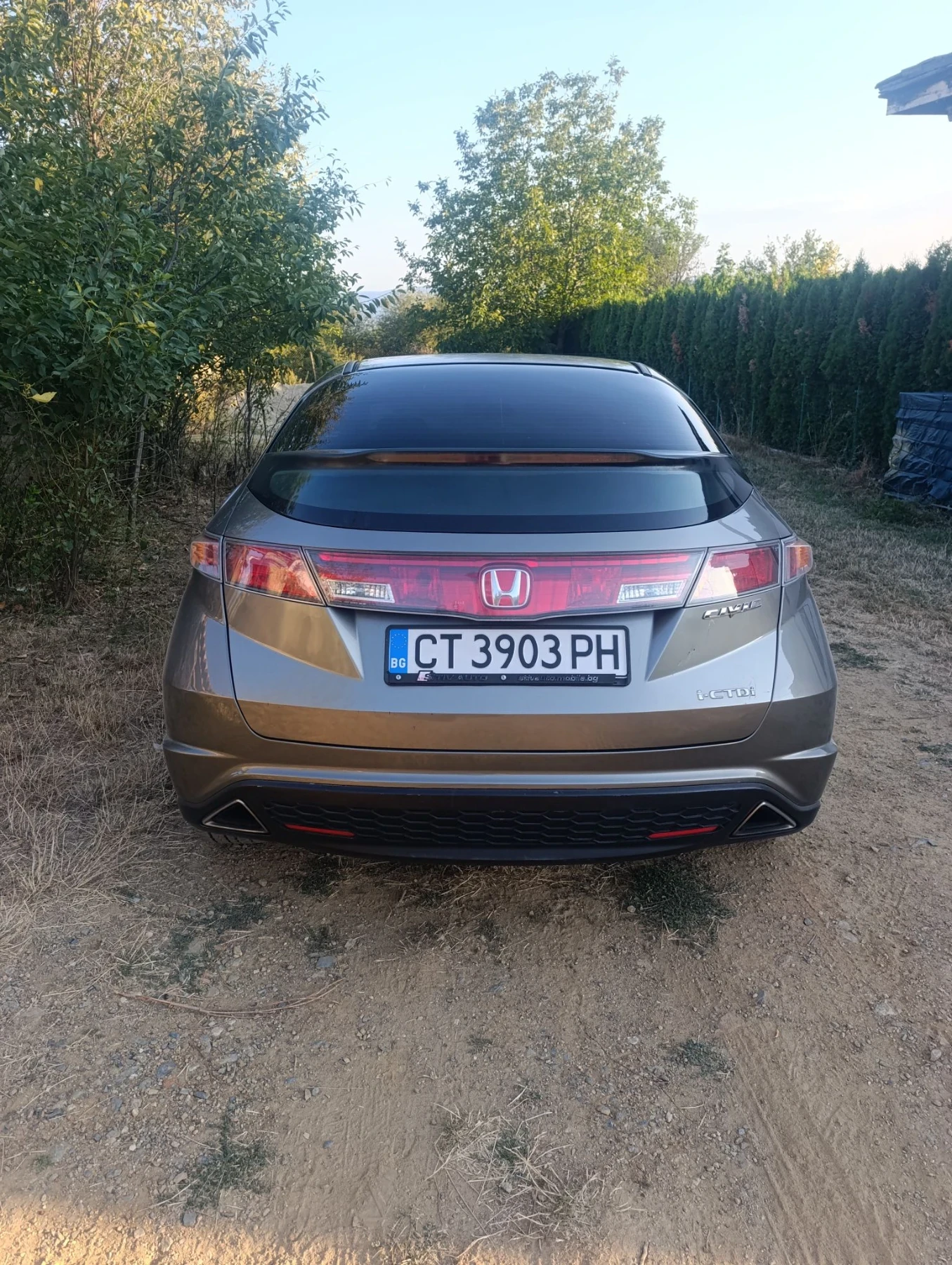 Honda Civic 2.2 cdti, снимка 8 - Автомобили и джипове - 55784153
